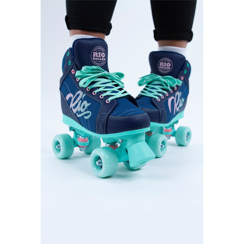 Load image into Gallery viewer, Rio 240 / Rio 245 Lumina Quad Skate - Dunkelblau
