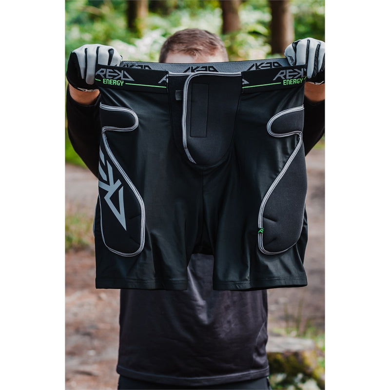 Load image into Gallery viewer, REKD Energy Impact Sturzhose
